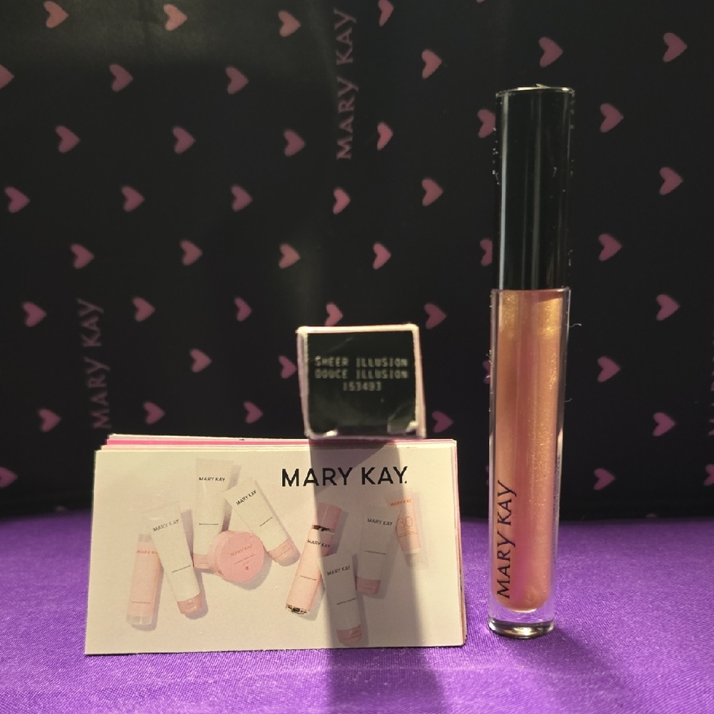 Mary Kay Sweet Illusion Lip Gloss - Shimmering Gold (Sheer Illusion)